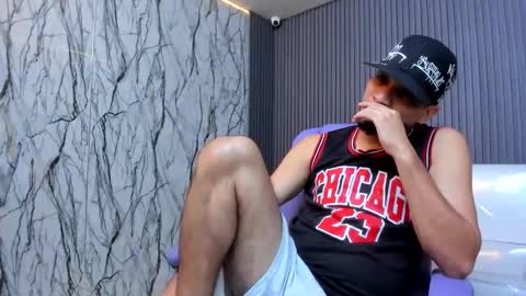 cam_xman online show from April 29, 2026, 2:37 am