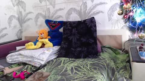 CamDiva1 online show from February 21, 2025, 11:33 am