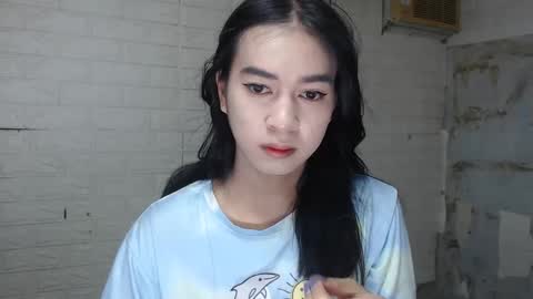 camela_star online show from December 13, 2024, 2:43 am