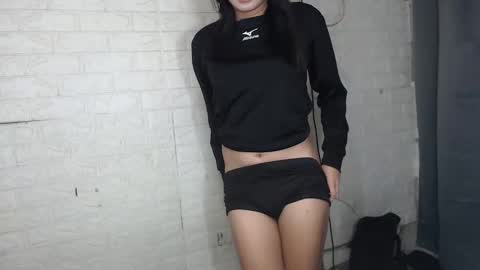 camela_star online show from December 13, 2024, 5:43 pm