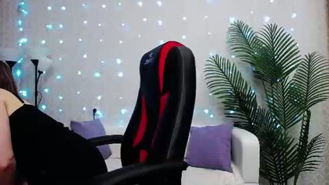 camelia_lillie online show from July 15, 2026, 12:27 am