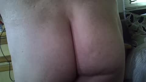 Snapshot of cameltoe5 chatting on December 4, 2024, 6:44 am Cameltoe5 online show from December 4, 2024, 6:44 am