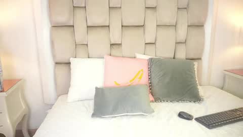 Snapshot of cameron69_ chatting on May 14, 2026, 6:58 pm Cameron online show from May 14, 2026, 6:58 pm
