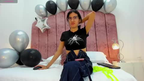 Snapshot of cameron_cutee chatting on October 1, 2025, 11:27 am Cameron Cutee online show from October 1, 2025, 11:27 am