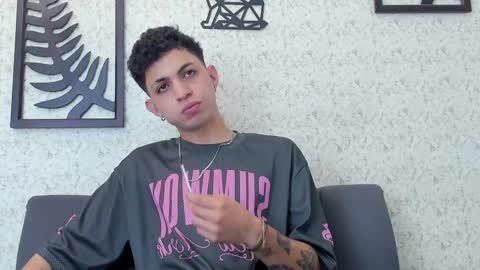 Snapshot of cameron_lux4 chatting on September 21, 2025, 12:29 pm CAMERON online show from September 21, 2025, 12:29 pm