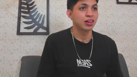Snapshot of cameron_lux4 chatting on October 4, 2025, 12:36 pm CAMERON online show from October 4, 2025, 12:36 pm
