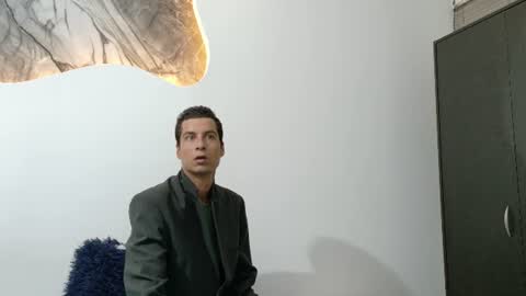 Snapshot of cameronsilverman chatting on June 10, 2026, 9:14 pm cameronsilverman online show from June 10, 2026, 9:14 pm