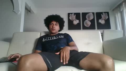 Snapshot of camfaber chatting on December 3, 2025, 4:49 pm Stiven online show from December 3, 2025, 4:49 pm