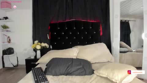 Snapshot of cami_cruzz chatting on October 21, 2025, 9:59 pm Camila cruz online show from October 21, 2025, 9:59 pm
