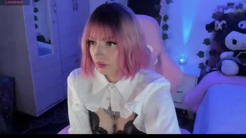 Snapshot of cami_mila99 chatting on March 4, 2025, 5:32 am CAMI online show from March 4, 2025, 5:32 am