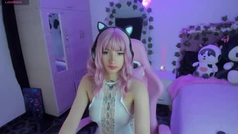 Snapshot of cami_mila99 chatting on March 10, 2025, 2:39 am CAMI online show from March 10, 2025, 2:39 am