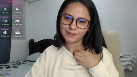 Camila Valbuena online show from February 26, 2026, 1:15 am