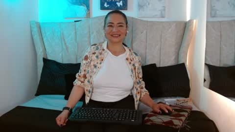 Snapshot of camiangel69 chatting on July 24, 2026, 2:37 pm CAMI online show from July 24, 2026, 2:37 pm
