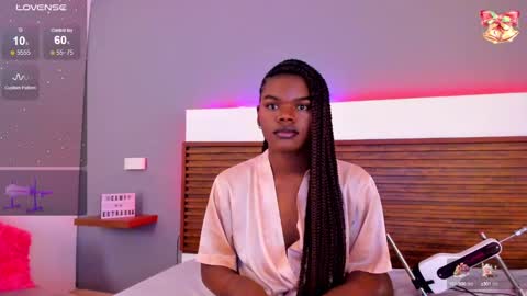 camiestrada online show from December 29, 2024, 10:14 pm