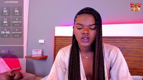 camiestrada online show from December 30, 2024, 9:37 am