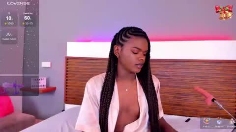 camiestrada online show from December 30, 2024, 1:58 pm