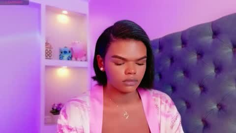 camiestrada online show from October 8, 2025, 9:45 pm