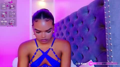 camiestrada online show from November 22, 2025, 7:24 pm