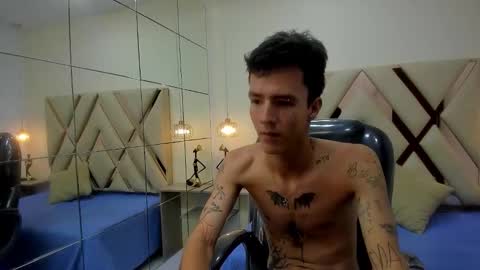 Snapshot of camievan chatting on February 27, 2026, 4:07 pm camievan online show from February 27, 2026, 4:07 pm