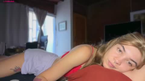 camii19y online show from June 20, 2026, 10:12 pm