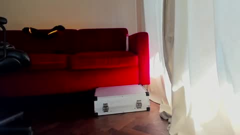 Cami online show from December 4, 2024, 6:17 pm
