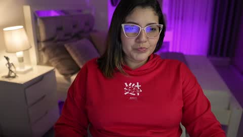 Snapshot of camila_buitrago chatting on December 3, 2024, 2:25 am Camila buitrago online show from December 3, 2024, 2:25 am