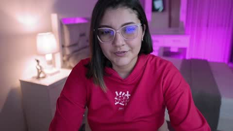 Snapshot of camila_buitrago chatting on December 12, 2024, 2:48 am Camila buitrago online show from December 12, 2024, 2:48 am