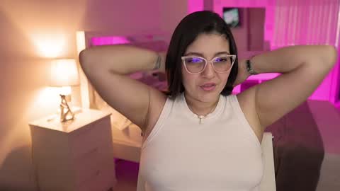 Snapshot of camila_buitrago chatting on December 19, 2024, 10:10 pm Camila buitrago online show from December 19, 2024, 10:10 pm