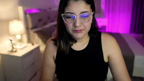 Snapshot of camila_buitrago chatting on February 13, 2025, 12:57 am Camila buitrago online show from February 13, 2025, 12:57 am