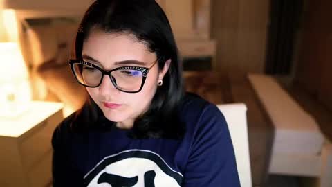 Snapshot of camila_buitrago chatting on September 18, 2025, 11:07 pm Camila buitrago online show from September 18, 2025, 11:07 pm