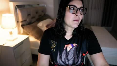 Snapshot of camila_buitrago chatting on September 24, 2025, 11:30 pm Camila buitrago online show from September 24, 2025, 11:30 pm