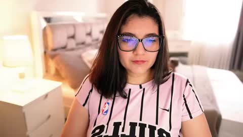 Snapshot of camila_buitrago chatting on October 26, 2025, 4:02 pm Camila buitrago online show from October 26, 2025, 4:02 pm