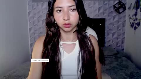 Camila online show from September 16, 2025, 12:50 pm