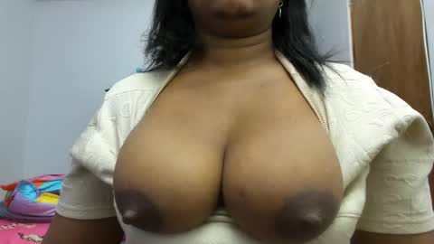 Snapshot of camila_sandoval_01 chatting on September 11, 2025, 9:53 am Camila online show from September 11, 2025, 9:53 am