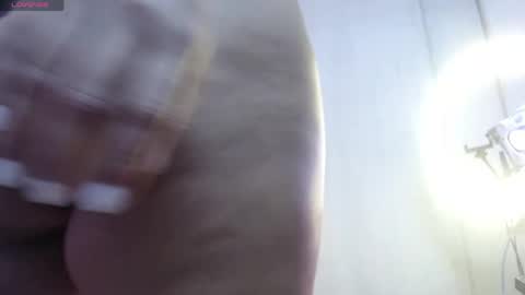 camila_torresss online show from May 5, 2026, 8:28 pm