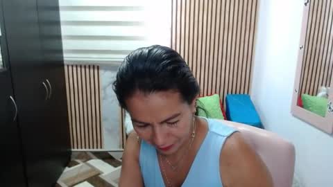 Camila Vargas online show from May 6, 2026, 3:39 pm
