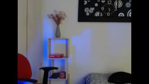 Camila ventura online show from September 10, 2025, 1:22 pm