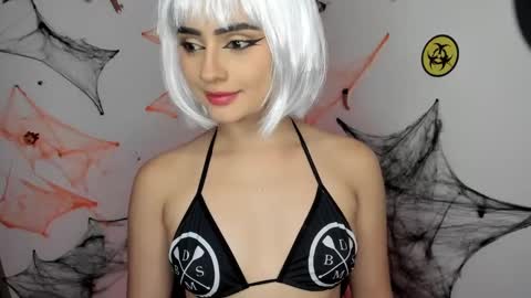 Snapshot of camilaandrade_ chatting on October 8, 2025, 12:14 pm Cami  online show from October 8, 2025, 12:14 pm