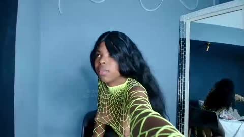 Snapshot of camilaasaenz_ chatting on September 16, 2025, 7:04 pm C A M I L A  online show from September 16, 2025, 7:04 pm