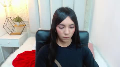 Snapshot of camilah_tk chatting on June 1, 2026, 12:51 pm Cami online show from June 1, 2026, 12:51 pm