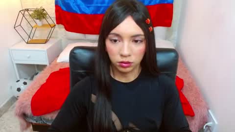 Snapshot of camilah_tk chatting on June 17, 2026, 12:29 pm Cami online show from June 17, 2026, 12:29 pm