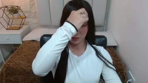 Snapshot of camilah_tk chatting on July 22, 2026, 12:41 pm Cami online show from July 22, 2026, 12:41 pm