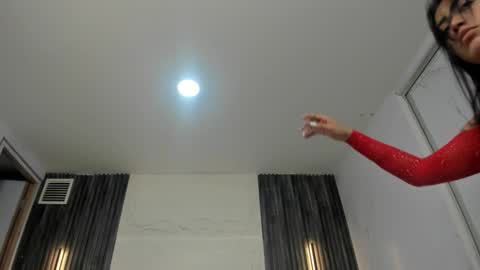 Camila  online show from October 17, 2025, 11:13 am