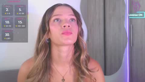 Camila Monroee  online show from May 5, 2026, 2:25 pm