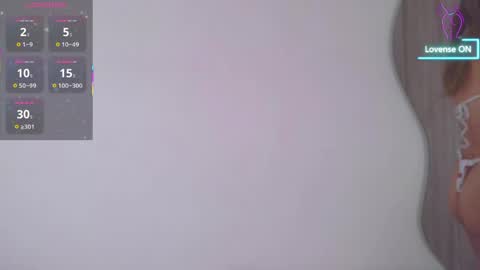 Camila Monroee  online show from May 8, 2026, 2:33 pm