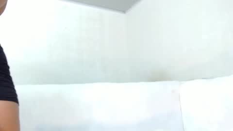 cami online show from December 13, 2024, 7:04 am