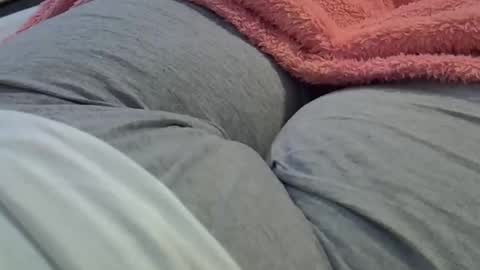 flash 50 tokens BIG CLIT  tits pussy. masturbation big clit 150 tokens fingers inside pussy 1000 tk  pump big clit 300 tk online show from March 13, 2026, 8:48 pm