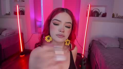 Camila  online show from May 8, 2026, 12:32 pm