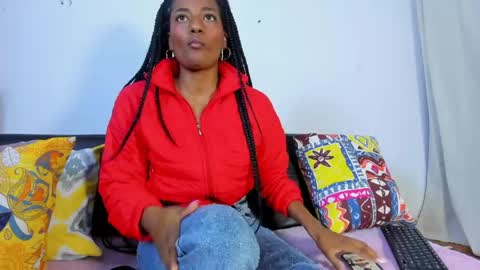 Camila Robinson online show from May 5, 2026, 4:20 am