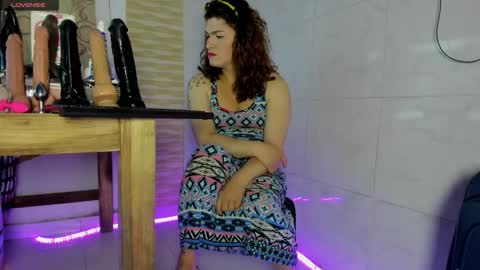camilasexyhorny online show from April 15, 2026, 10:10 pm